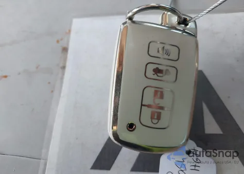 2014 Toyota Highlander Limited V6 z USA, uszkodzony, nr VIN 5TDYKRFH6ES013659